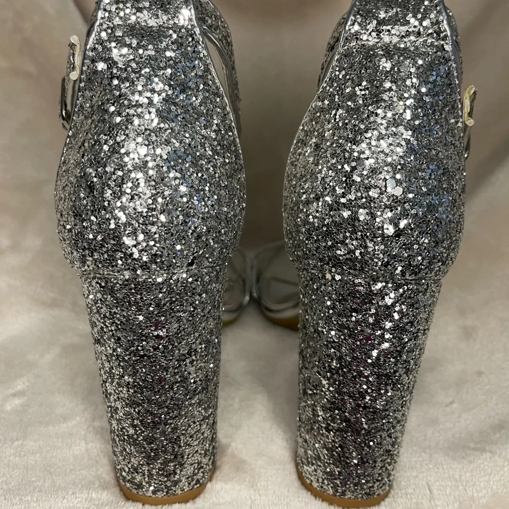 Silver‎ Glitter Classy block heel shoe